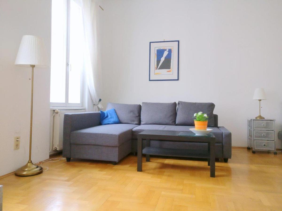 Stylish & By Jr Apartment *