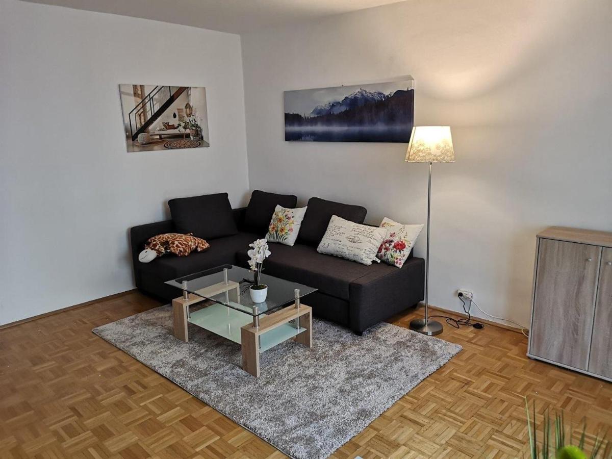 Hidden Gem By Jr Apartment *