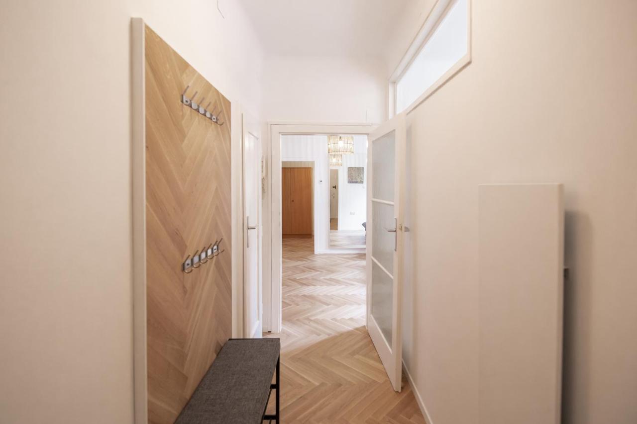 City Hauptbahnhof Apartment