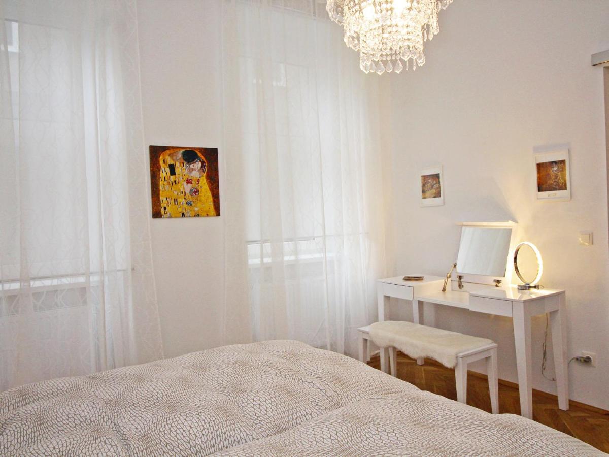 Klimt Apartment Vienna