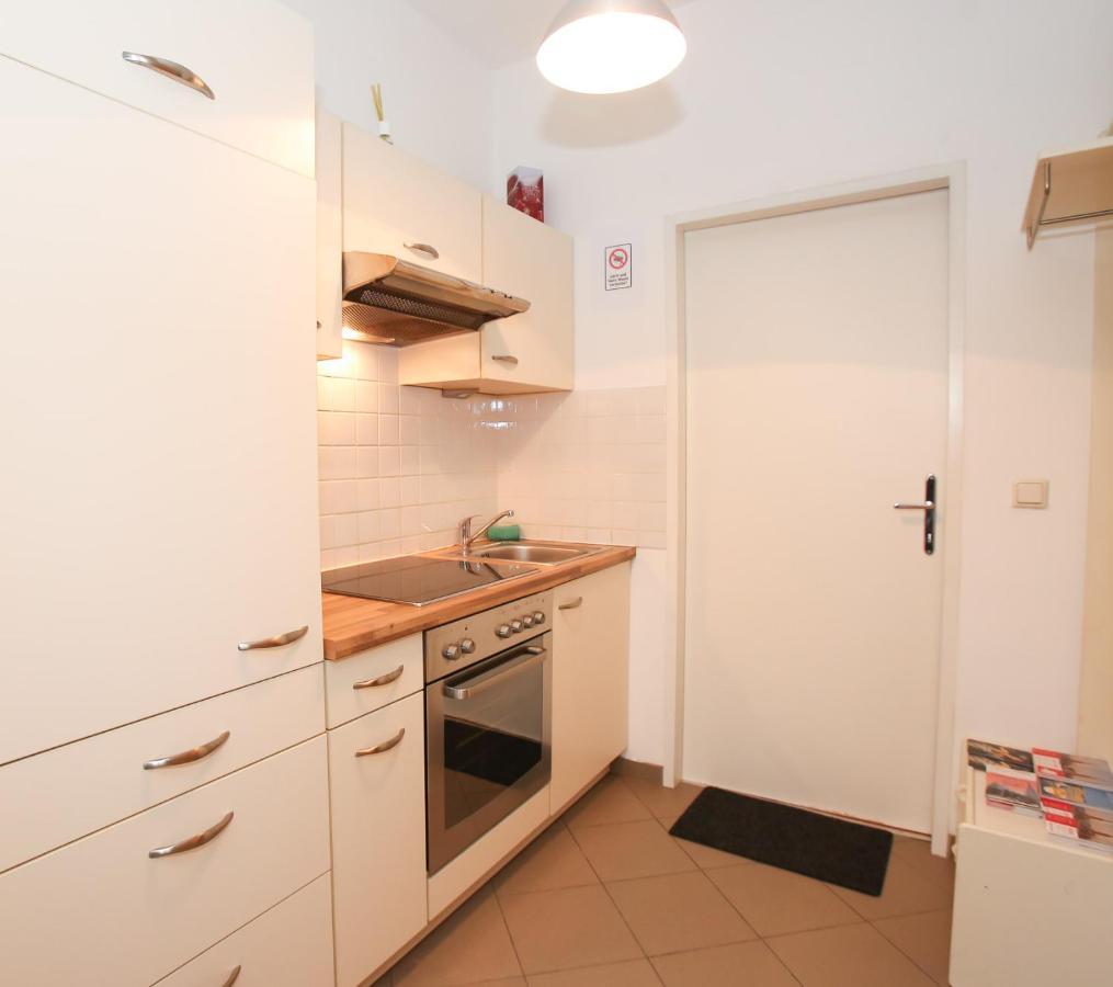 Apartment Rh *