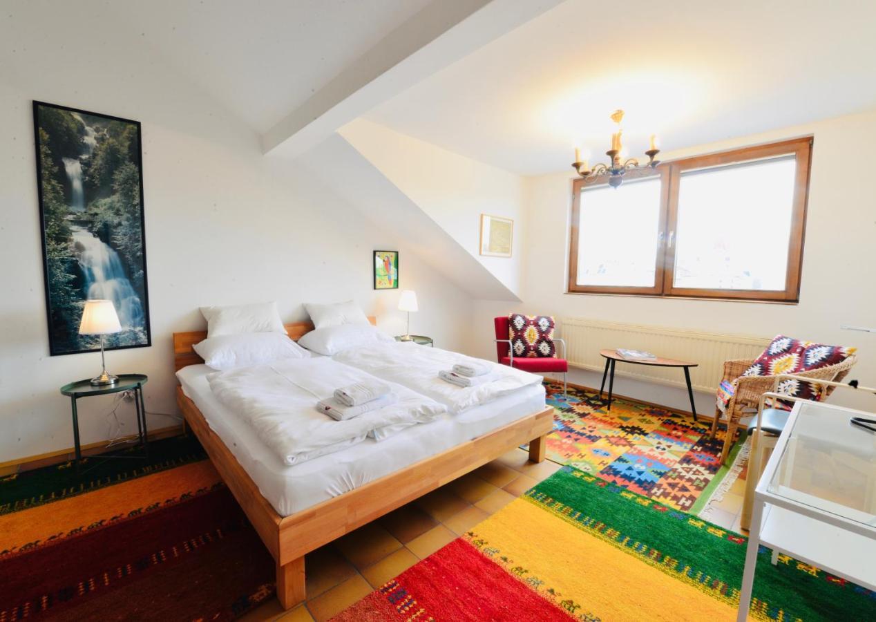 Apartment Charming Attic Near Messe And Center
