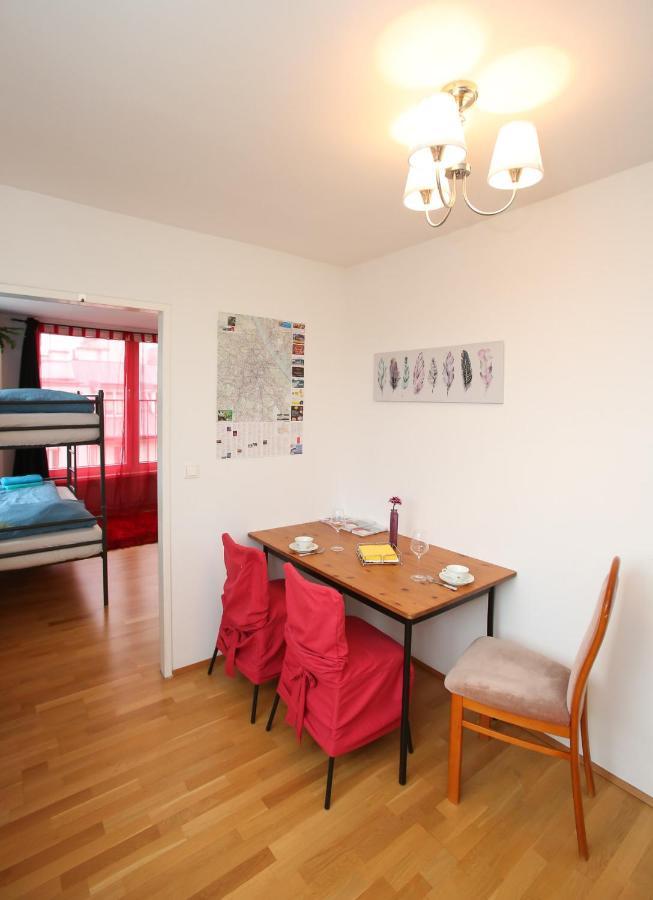 Rh Apartment *