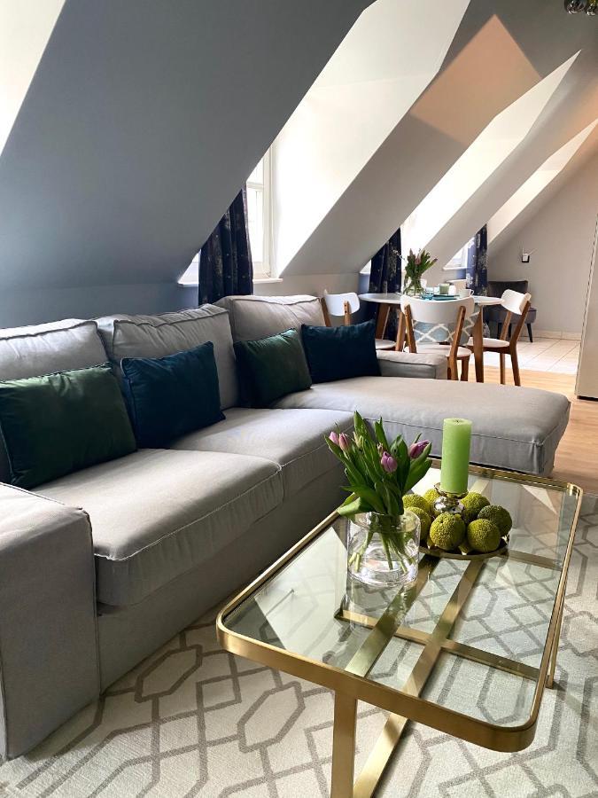 Centre Serviced Apartment *