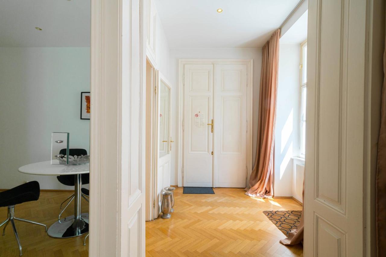 Residence, Am Heumarkt - Stadtpark Aparthotel *