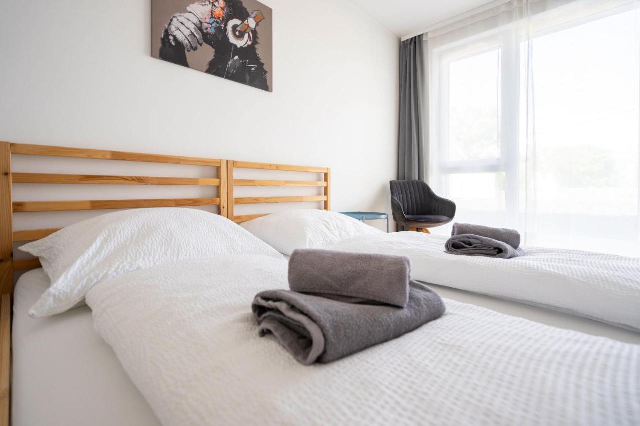 Donaufeld Living - Geräumiges Mit Balkon Apartment Wien