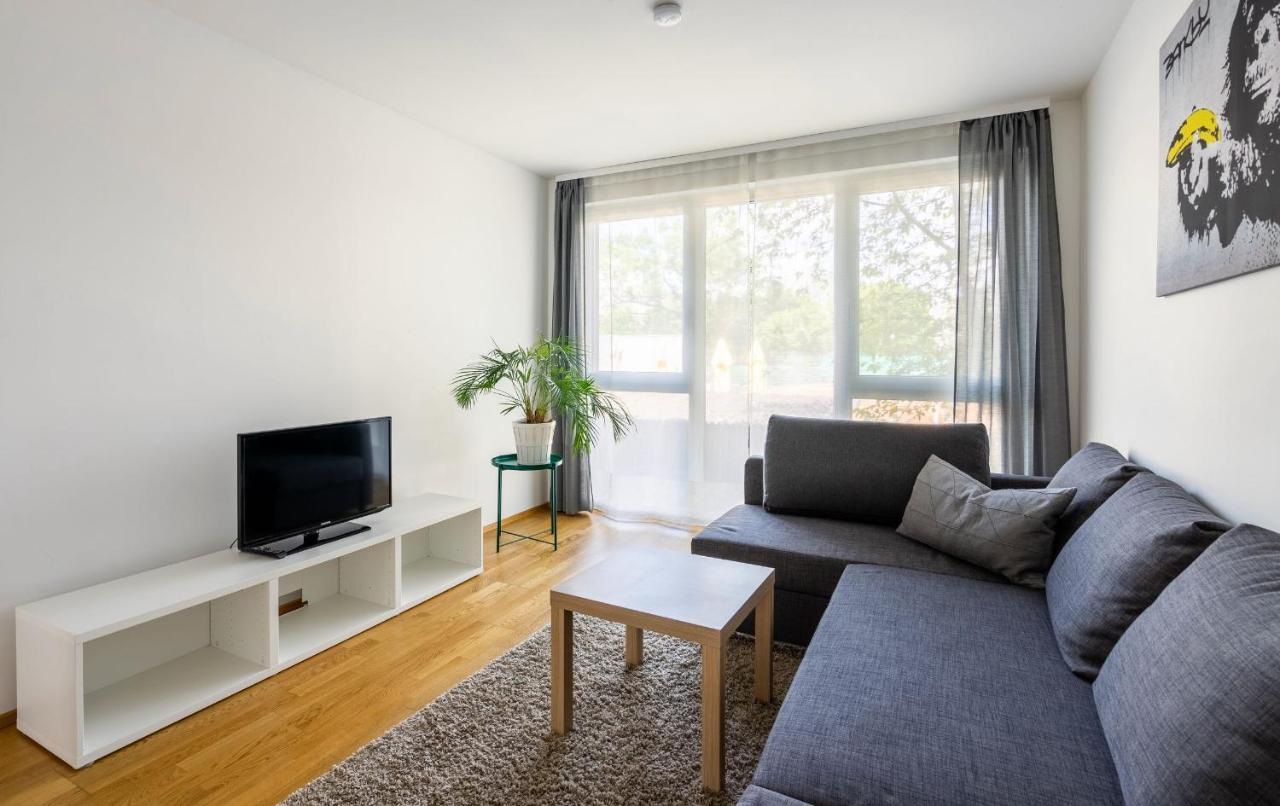 Donaufeld Living - Geräumiges Mit Balkon *
