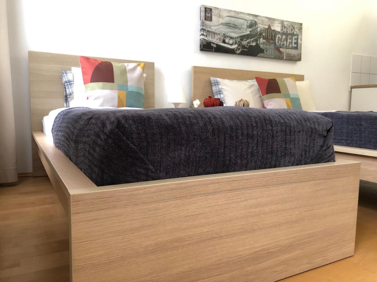 Apartment New, Bright Near The Metro! *