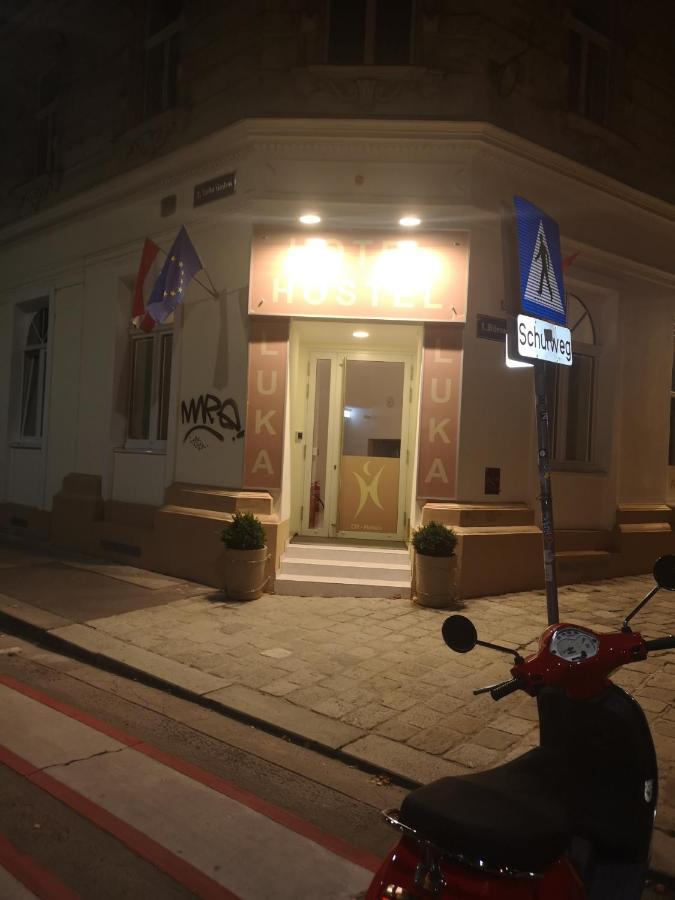 Ch-hotel Luka