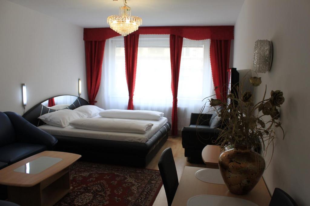 Aparthotel Adam 3*