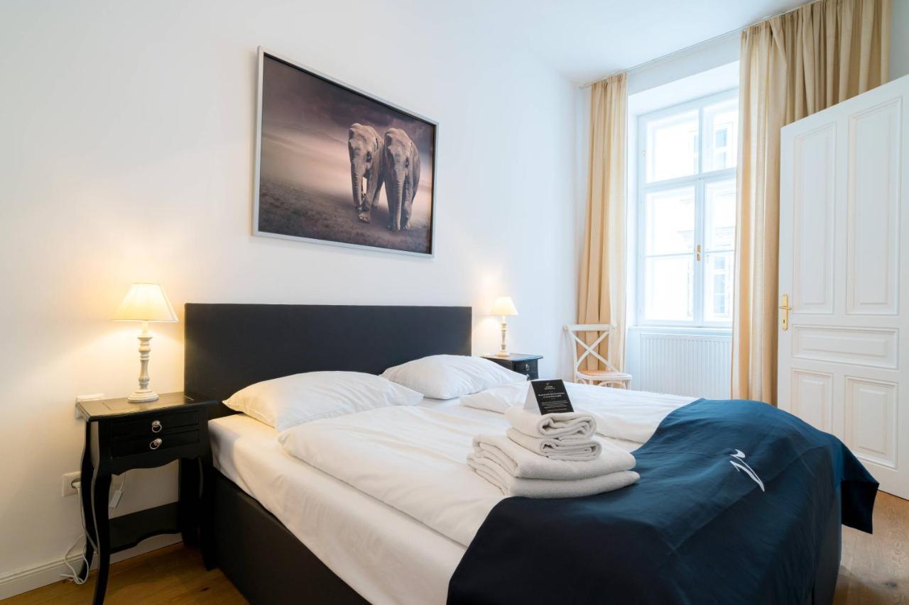 Residence, Naschmarkt - Museumsquartier Vienna