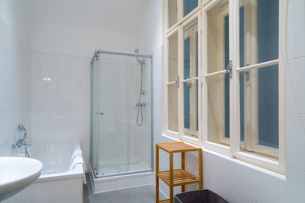 Residence, Naschmarkt - Museumsquartier Aparthotel *