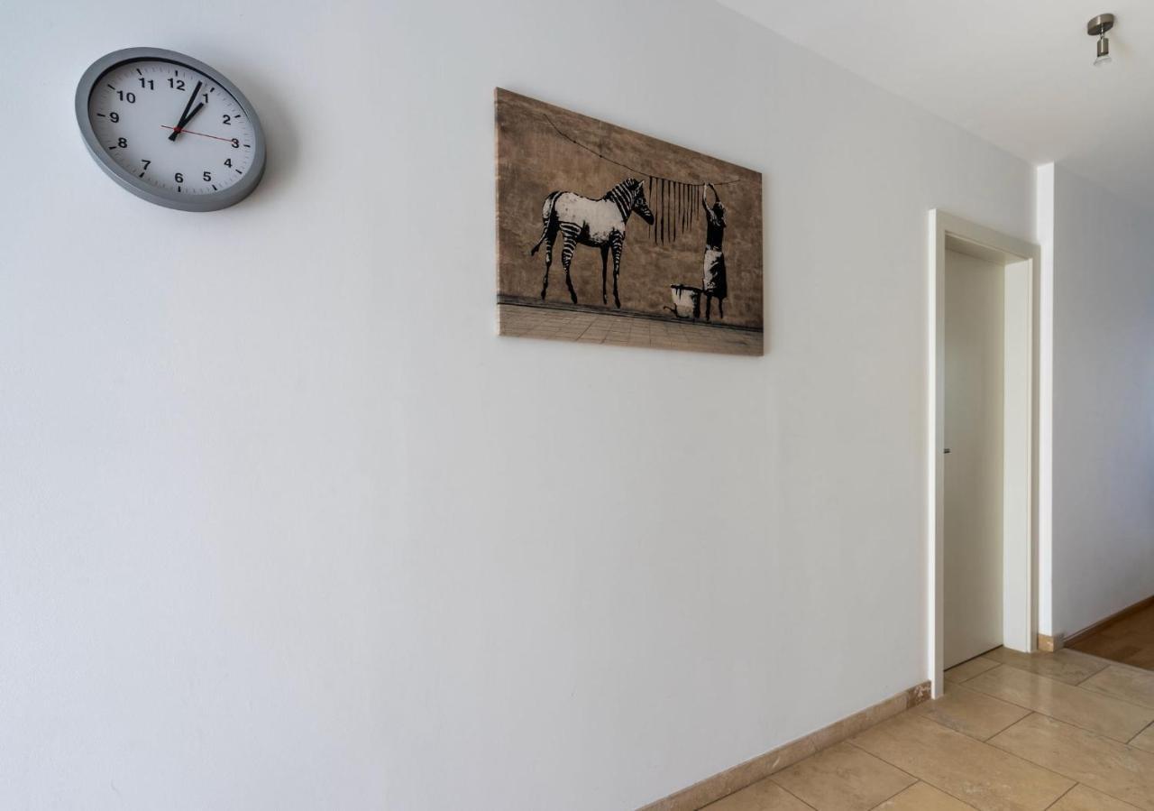 Apartment Donaufeld Living - Geräumiges Mit Balkon