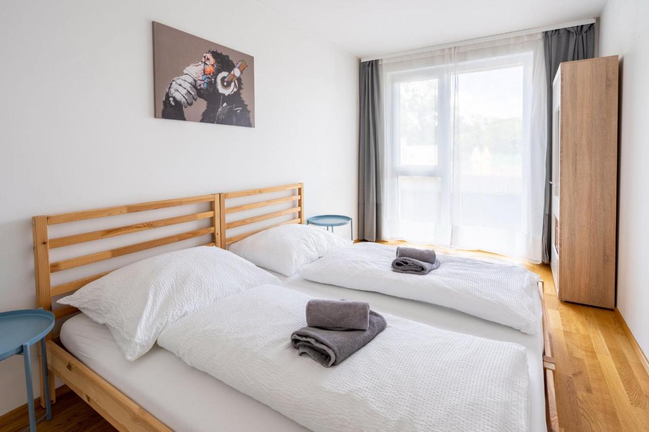 Apartment Donaufeld Living - Geräumiges Mit Balkon *