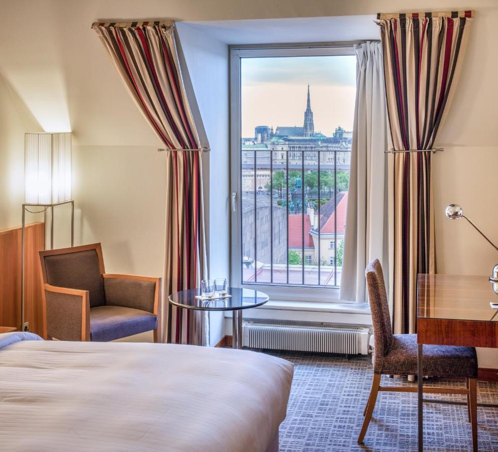 K+k Maria Theresia Hotel 4*