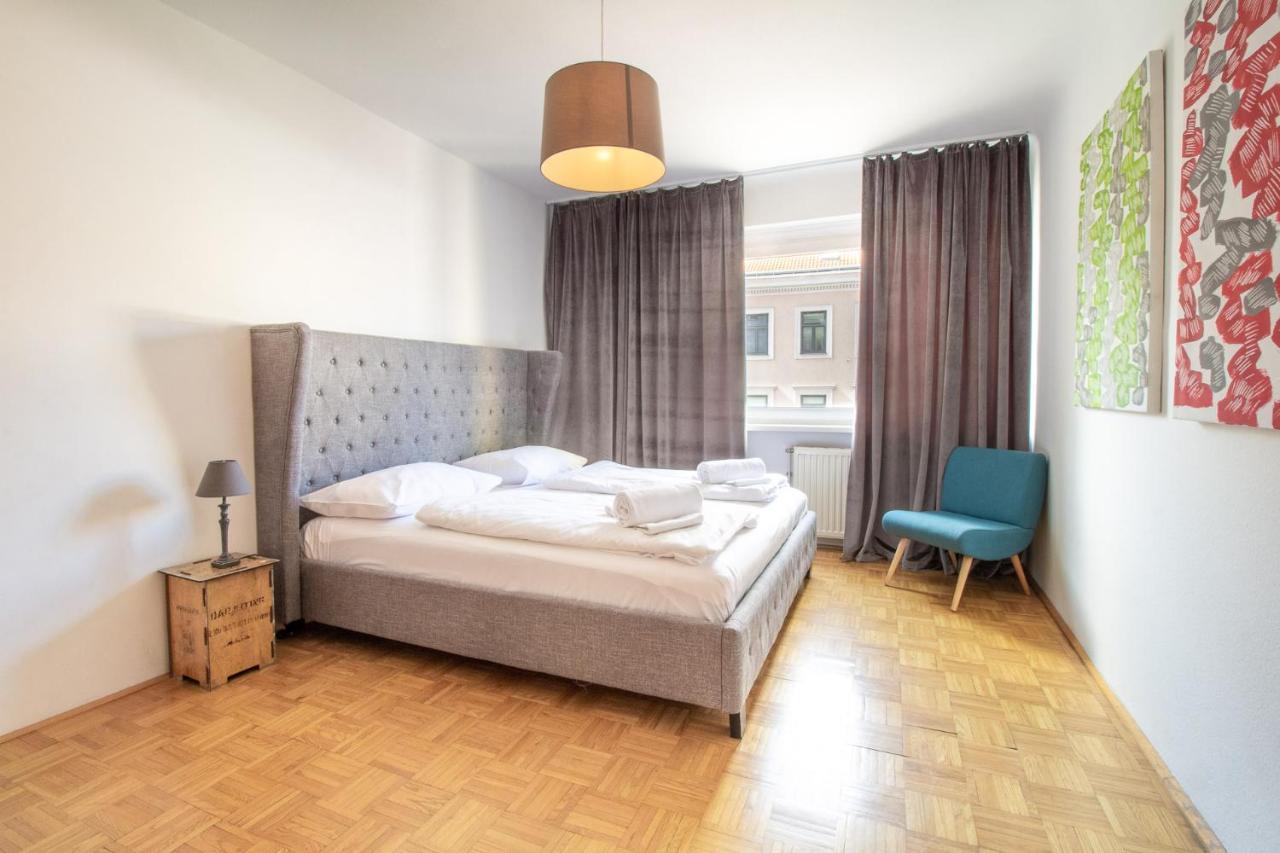 Naschmarkt Premium In 