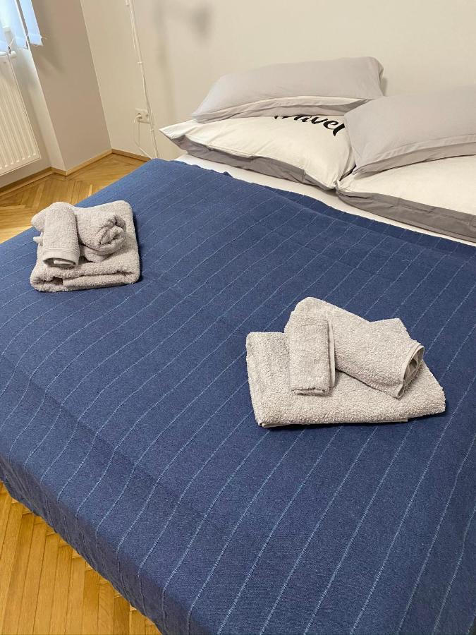 Apartment Mq *