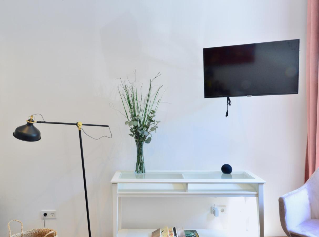 Charming Studio In Servitenviertel I Vienna