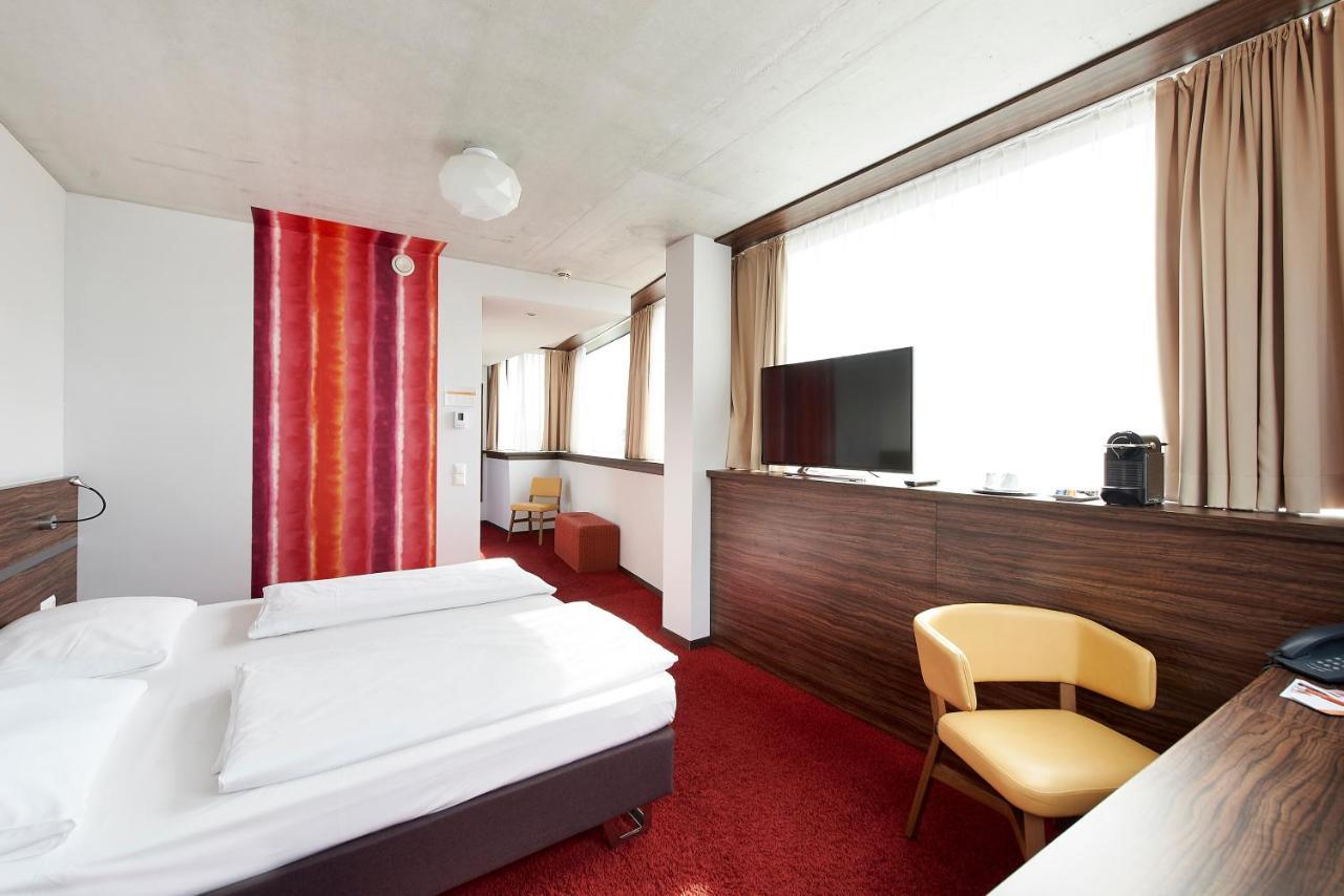 Simm's - Cityhotel Next To Metro U3 4*