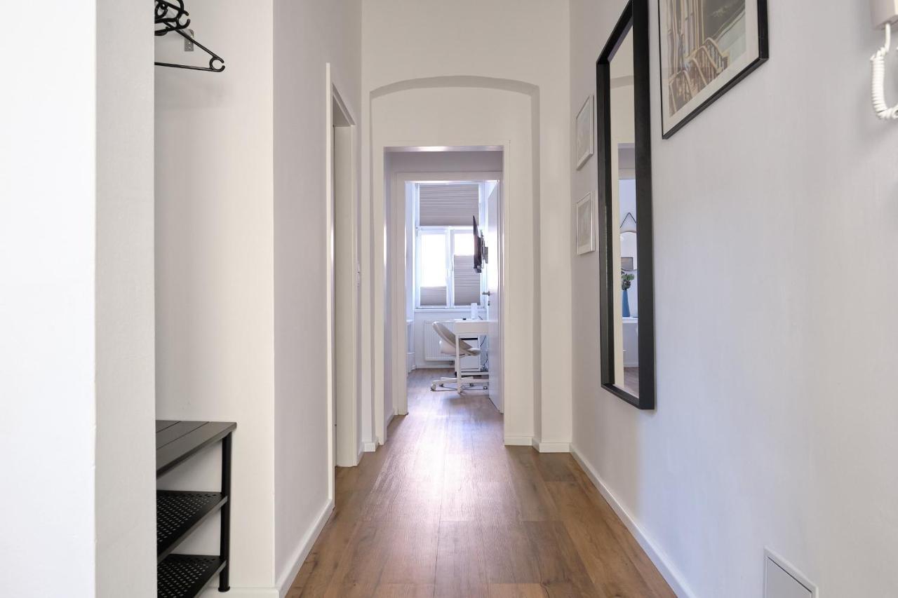 Experience Apartment
