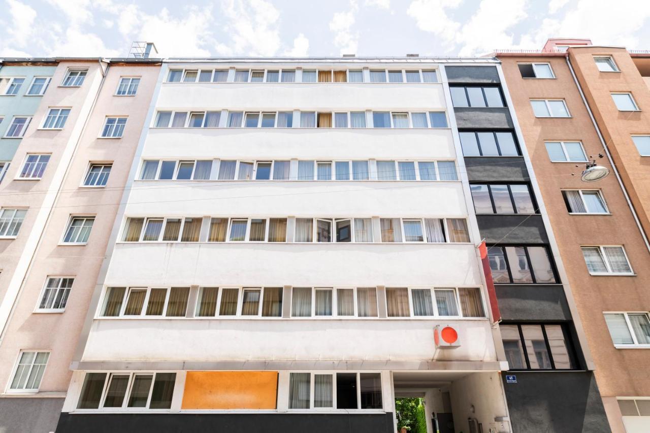 Favoriten Apartment *