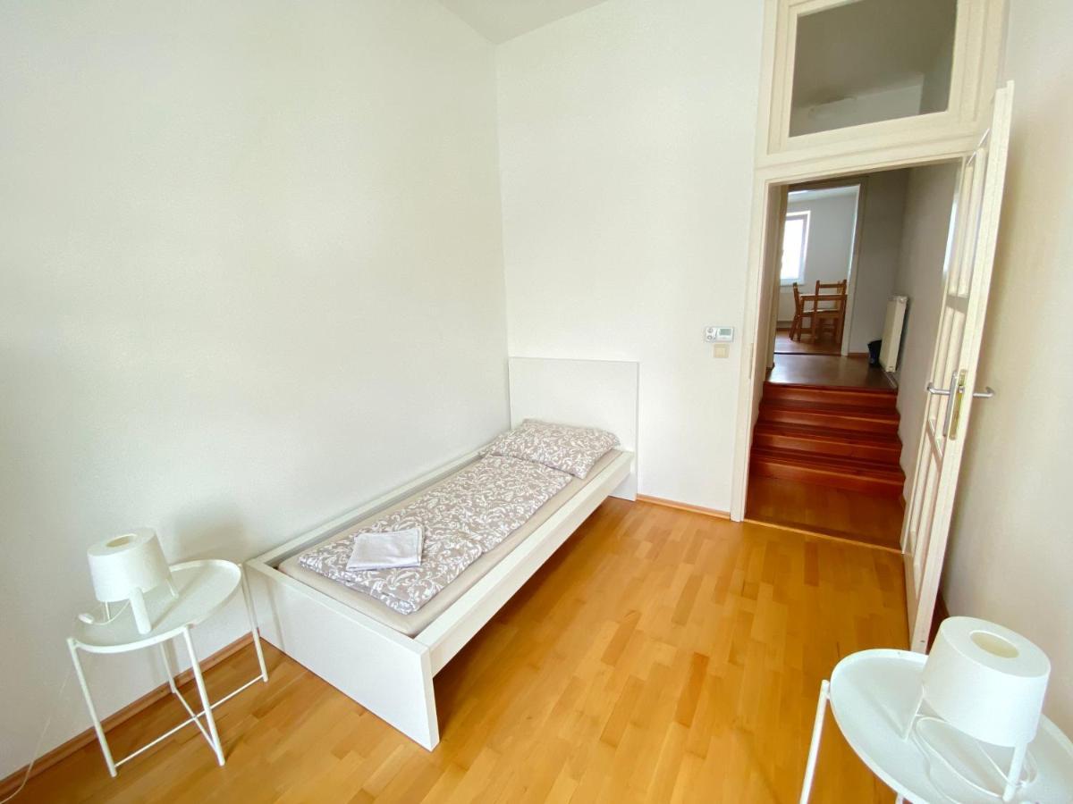 Living - Rustengasse Wien