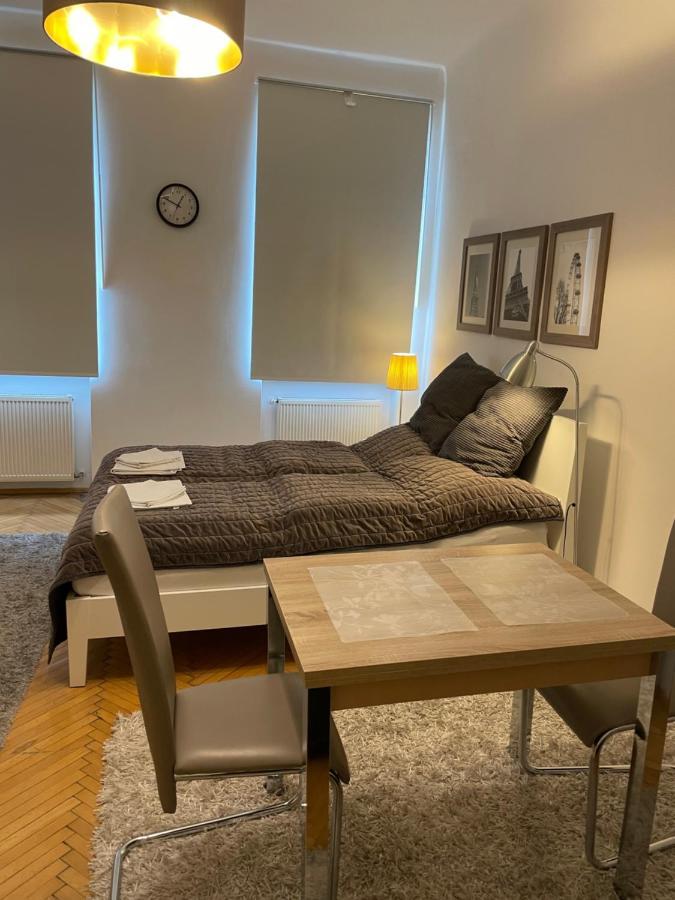 Apartment Charmante Altbauapartments Apostelgasse
