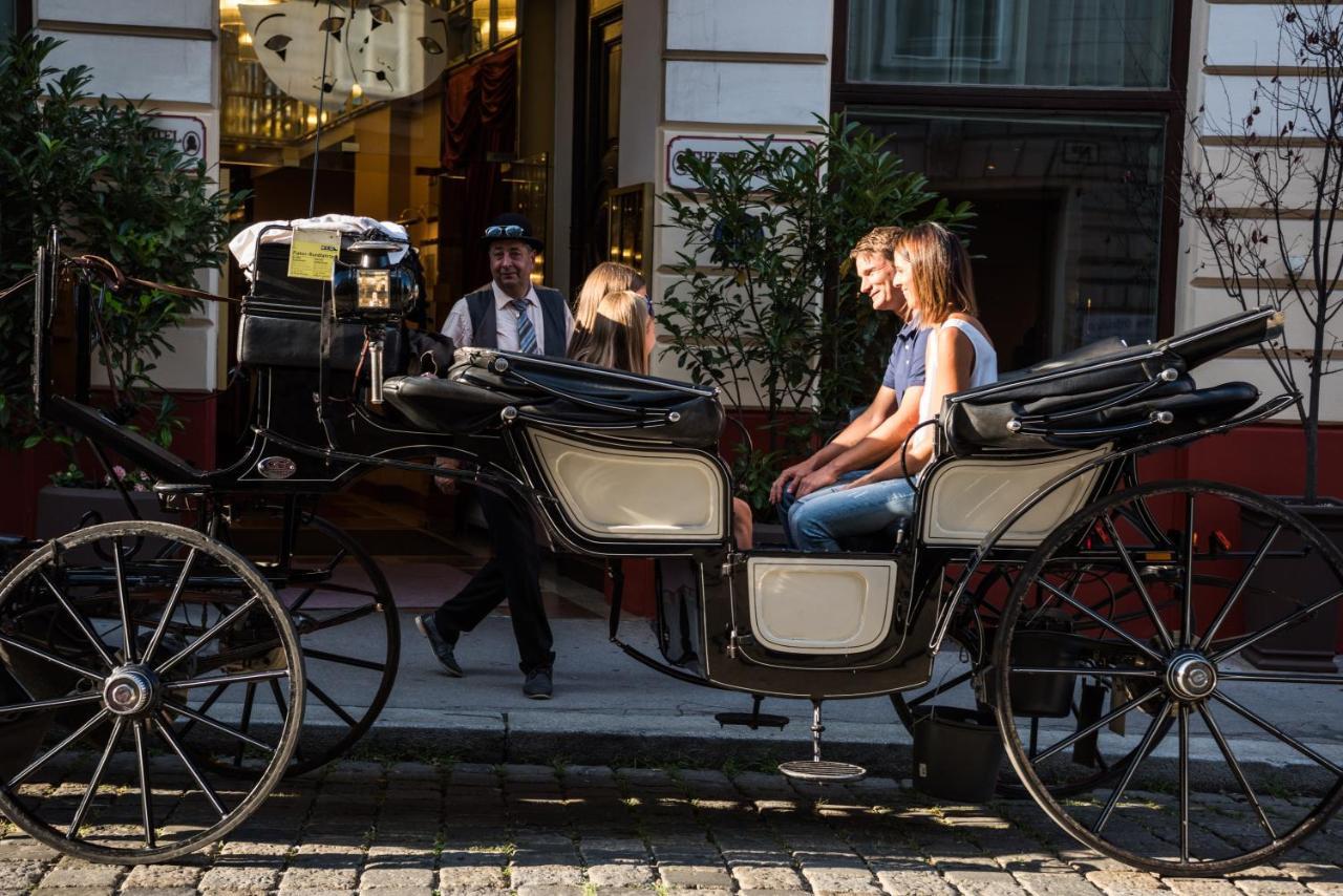 Theaterhotel & 4* Wien