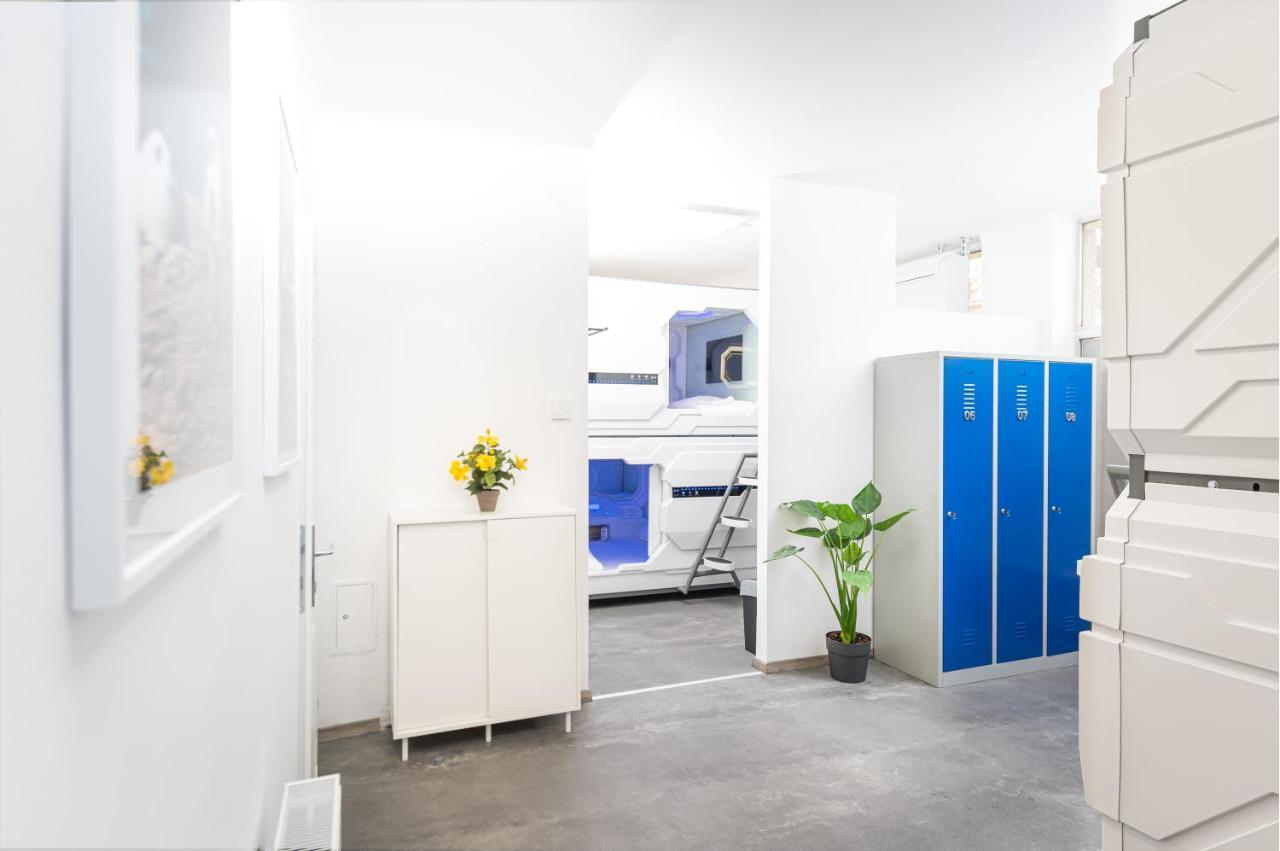 Hostel Space - Center