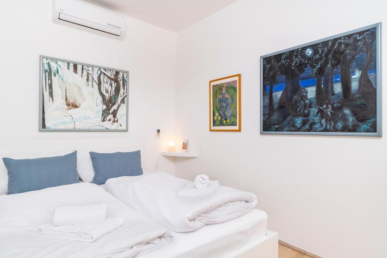 Apartment Art Karlsplatz By Ichbucheat *