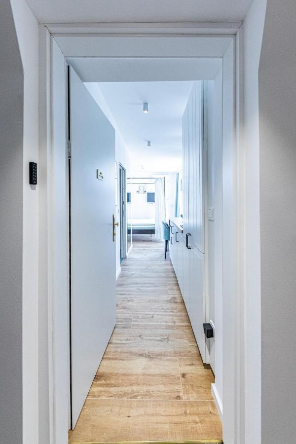 Apartment D&v Living *