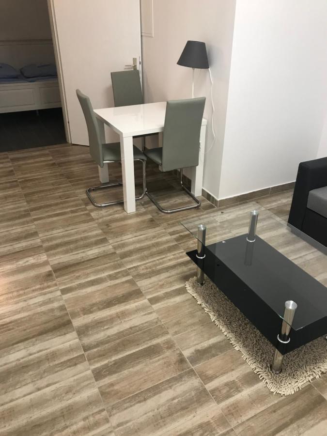 Apartment Center