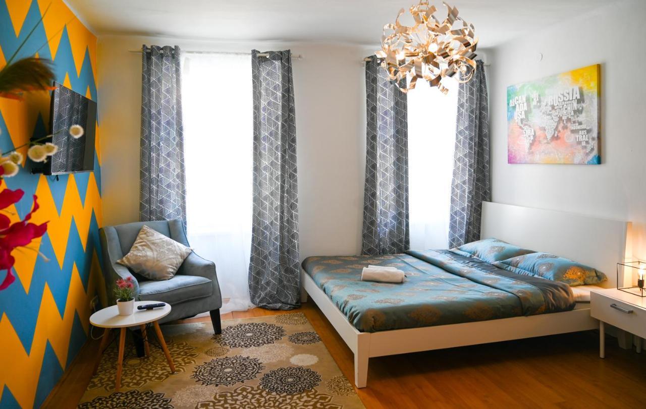 Backpacker Bahnhof Apartment *