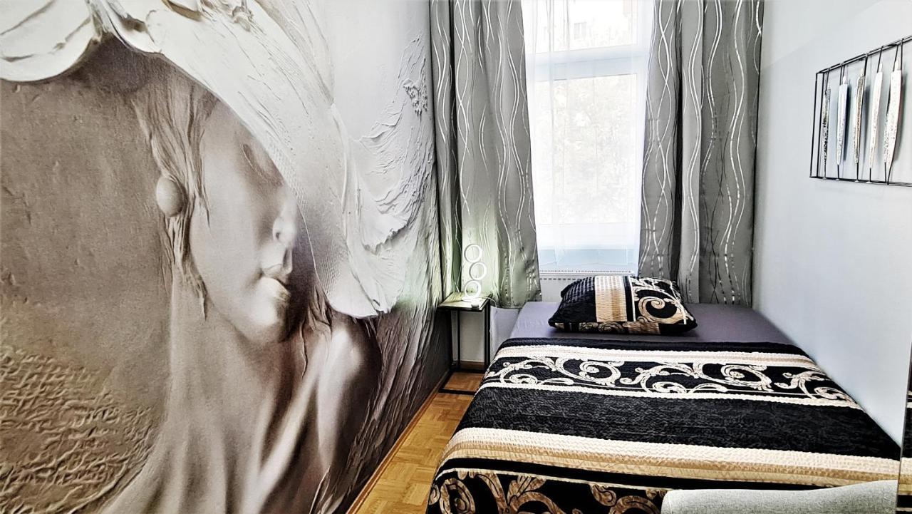 Boutique - Luxury 2 Apartment