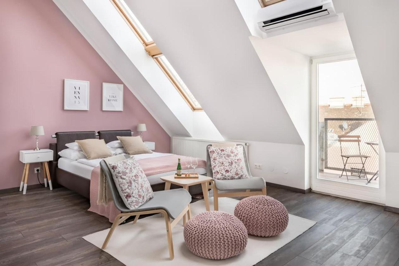 Apartment 15 Design