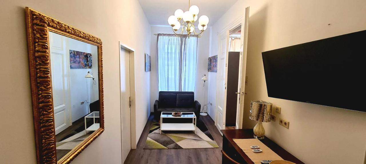 Urban Boutique Hotel 2*