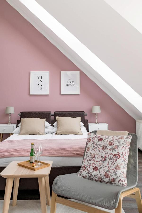 15 Design * Wien