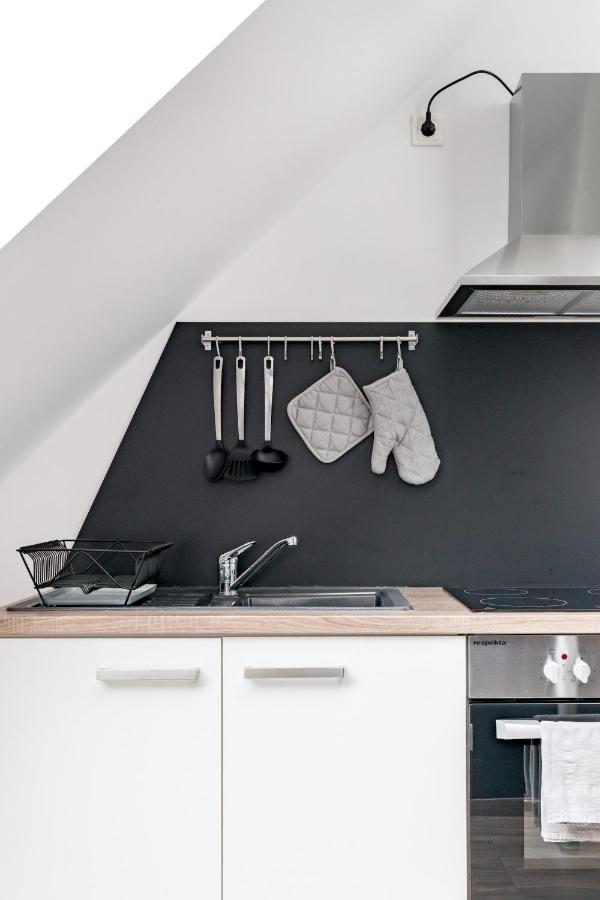 Apartment 15 Design