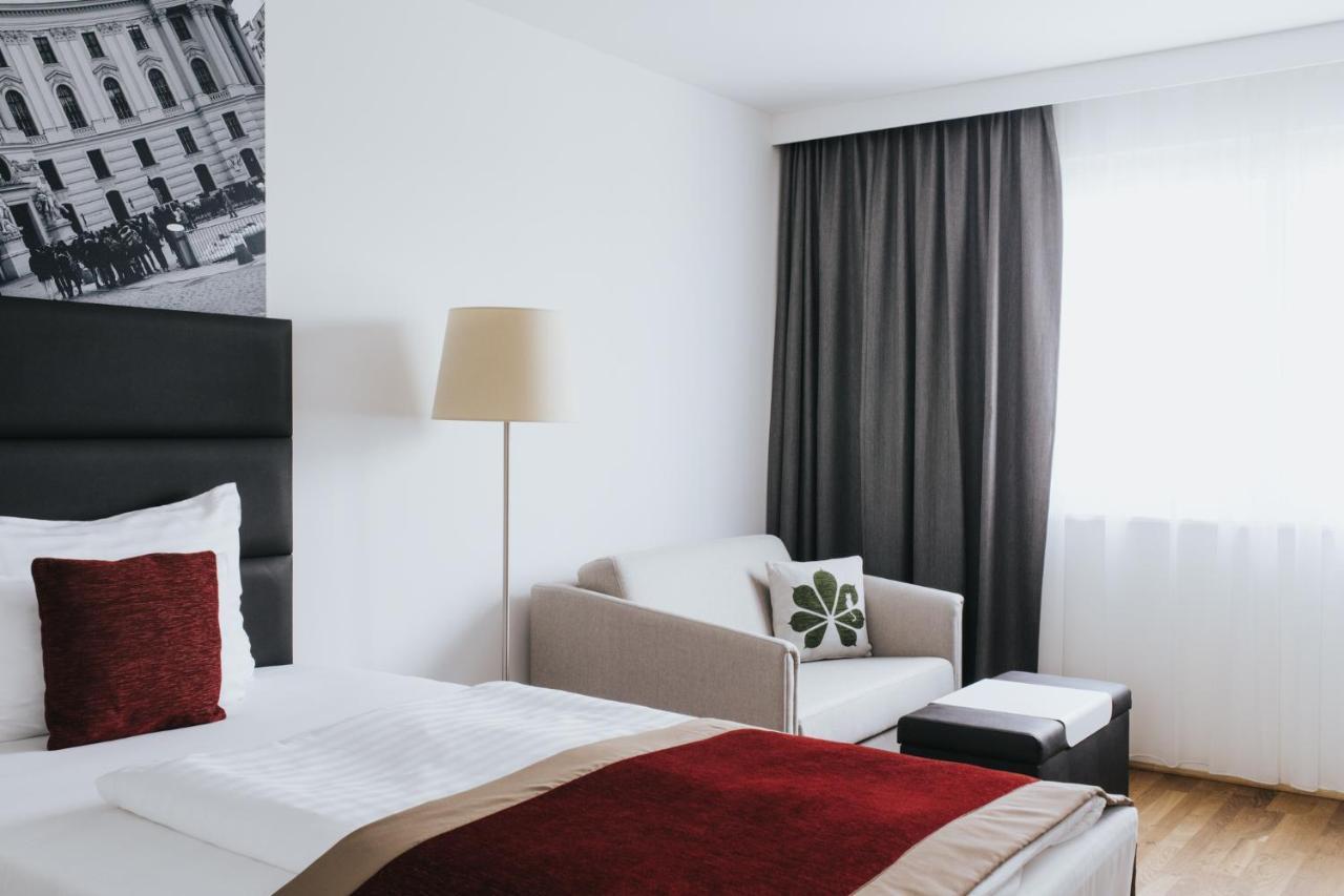 Parks 73 The Townhouse 4*