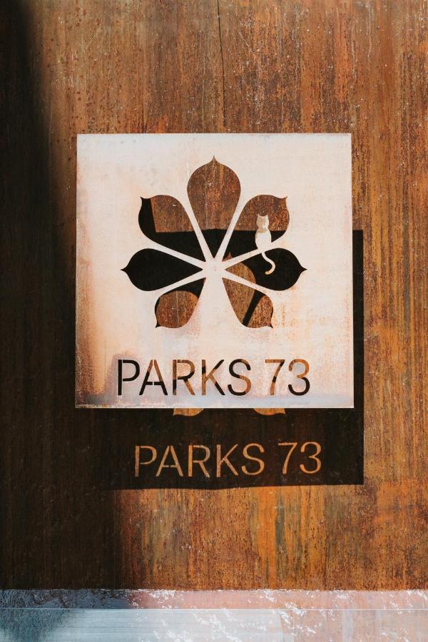 Parks 73 The Townhouse
