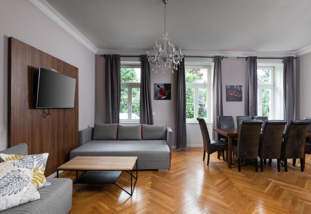 Apartment Imperial Schonbrunn