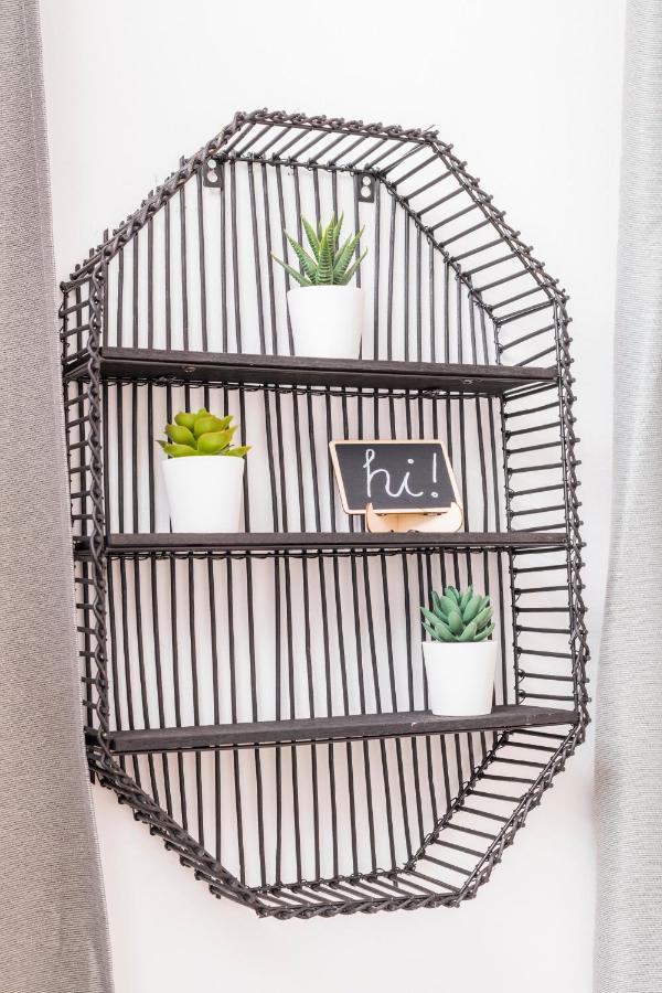 Cozy Siebenbrunn Appartamento