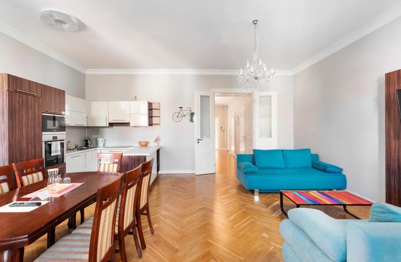 Apartment Imperial Schonbrunn Vienna