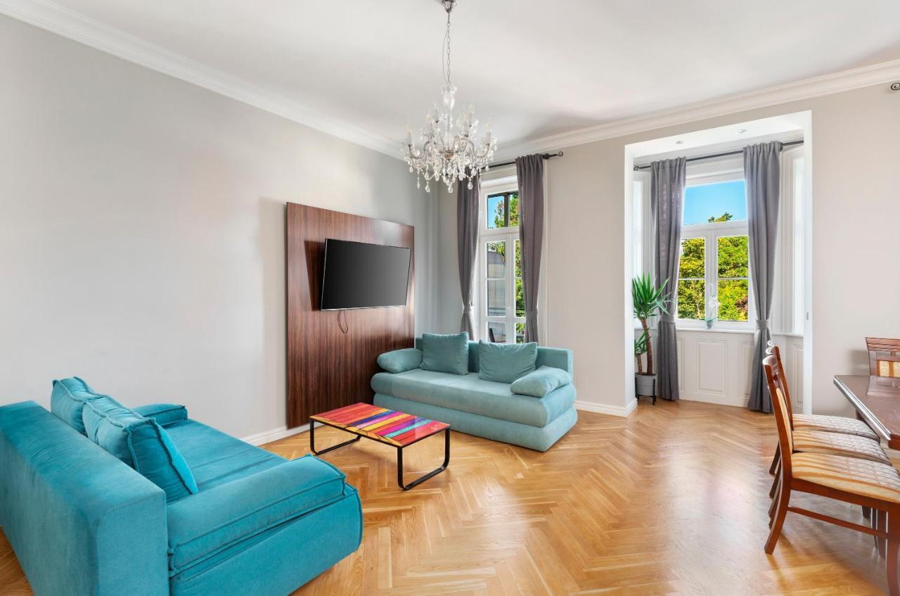Apartment Imperial Schonbrunn Vienna