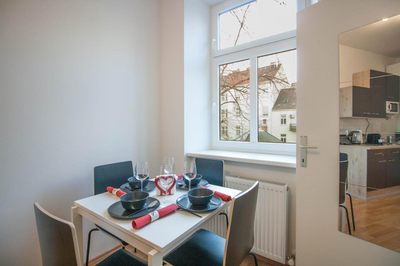 Cozy 2 - Enjoy Viennas Spring Vibes Apartment