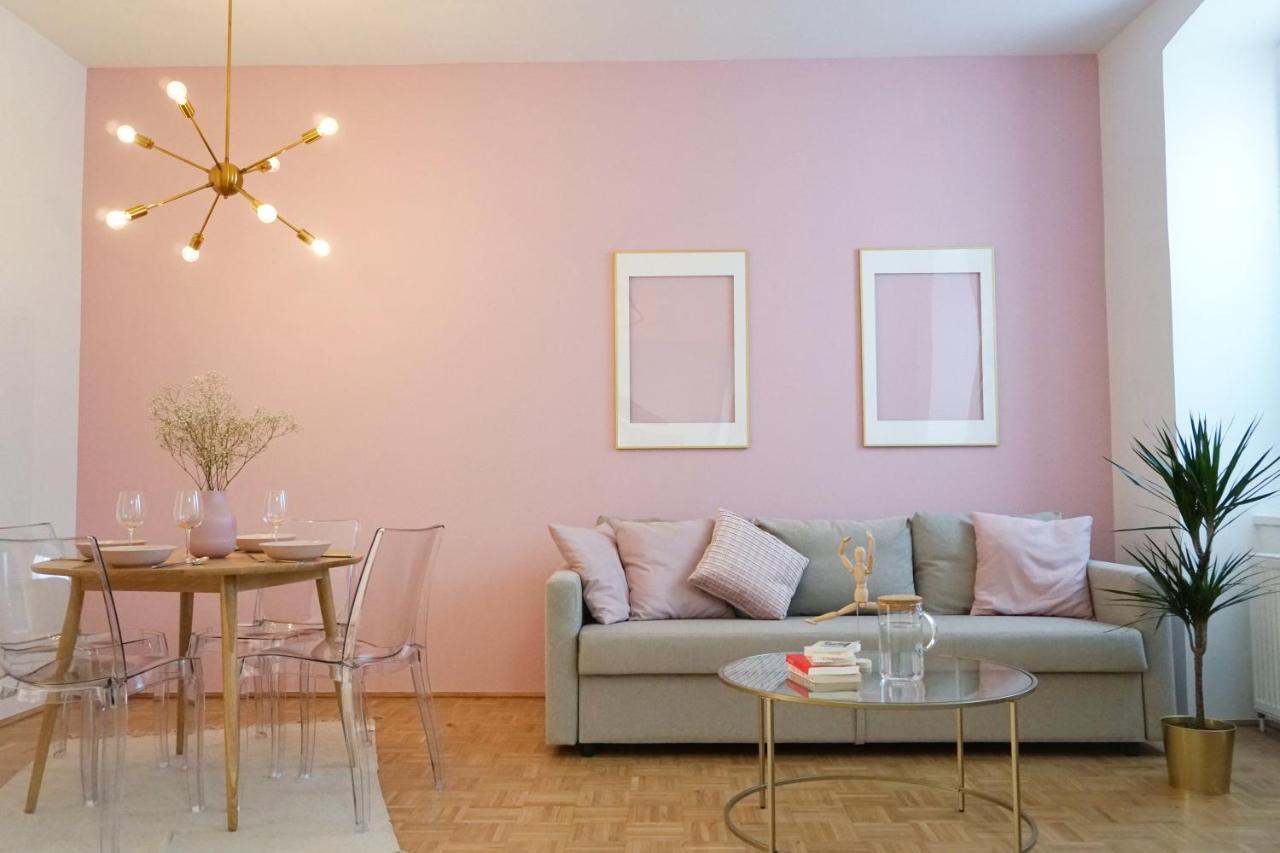 Apartment Vibrant Design - Full Kitchen - Wi-fi - 18 Mins To Centre