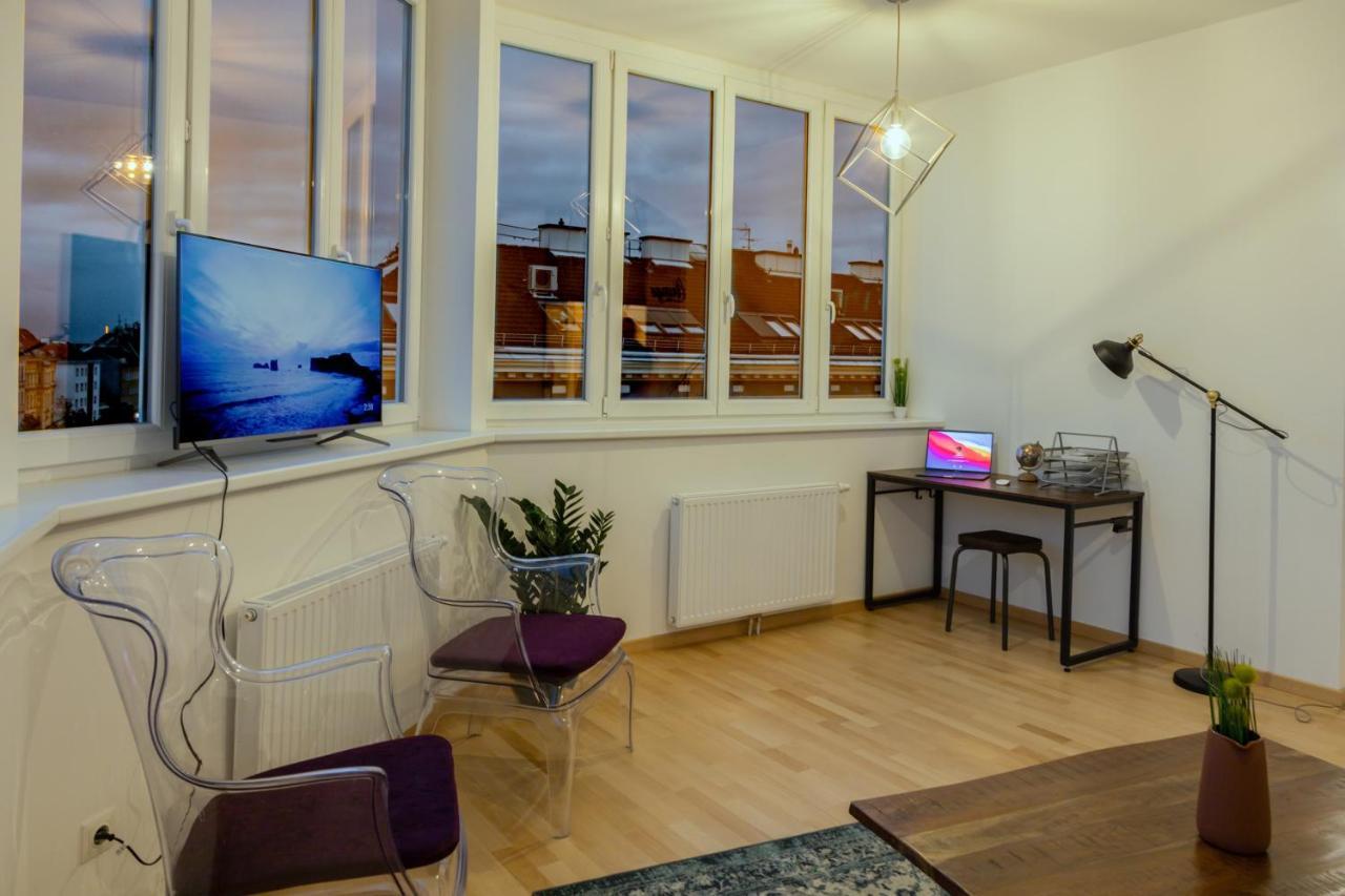 Apartment Gesamte Ueber Den Daechern Wiens Vienna