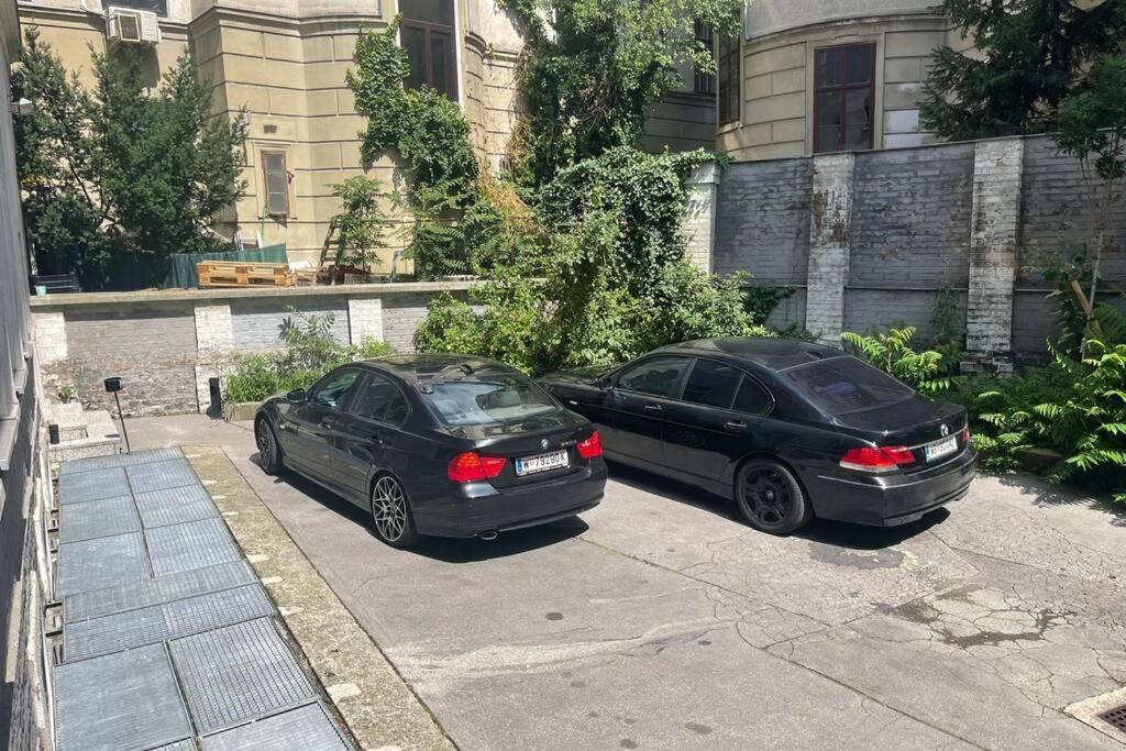 Private Near Center 1
