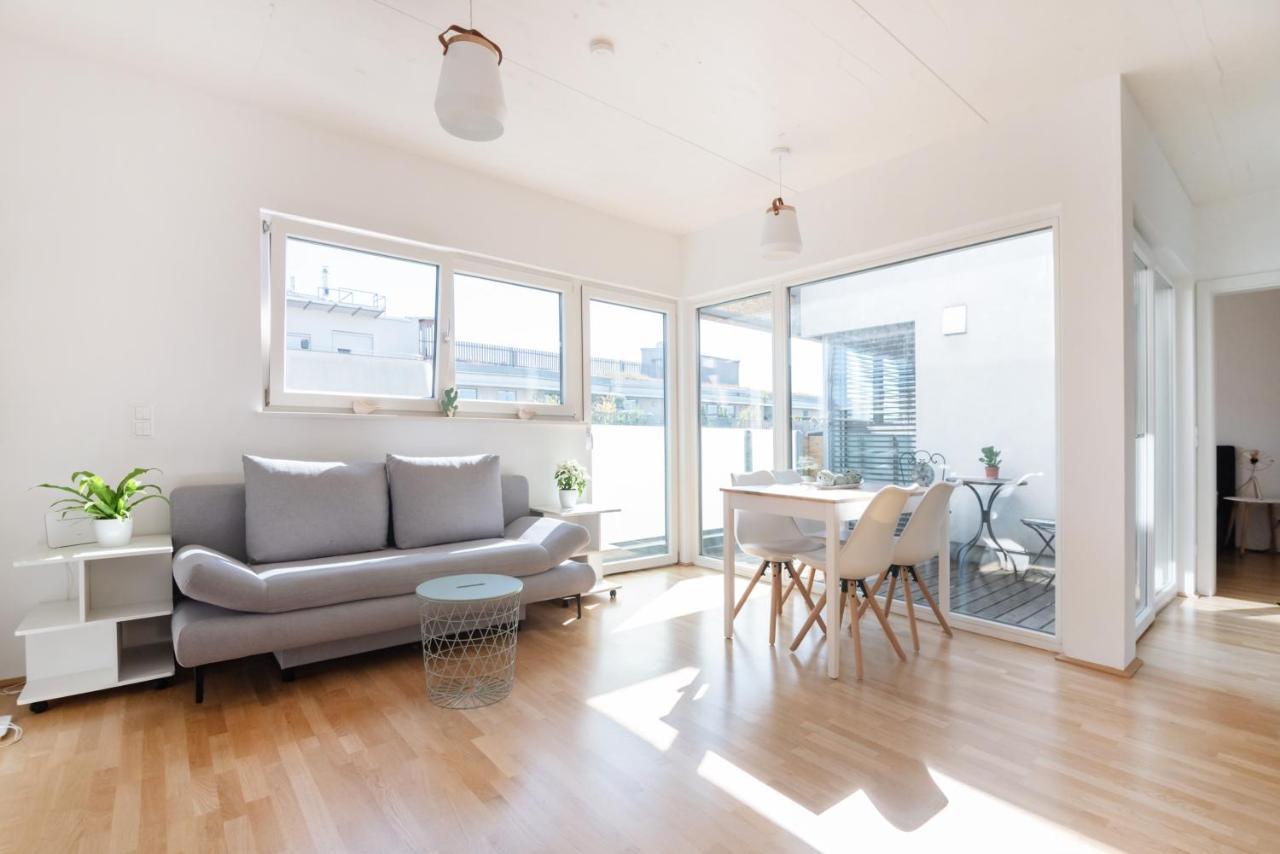 Apartment Helles, Neues Dg Mit Blick Zum Donauturm