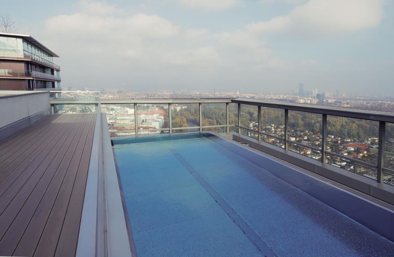Triiiple Level 22 Mit Balkon Und Tiefgarage